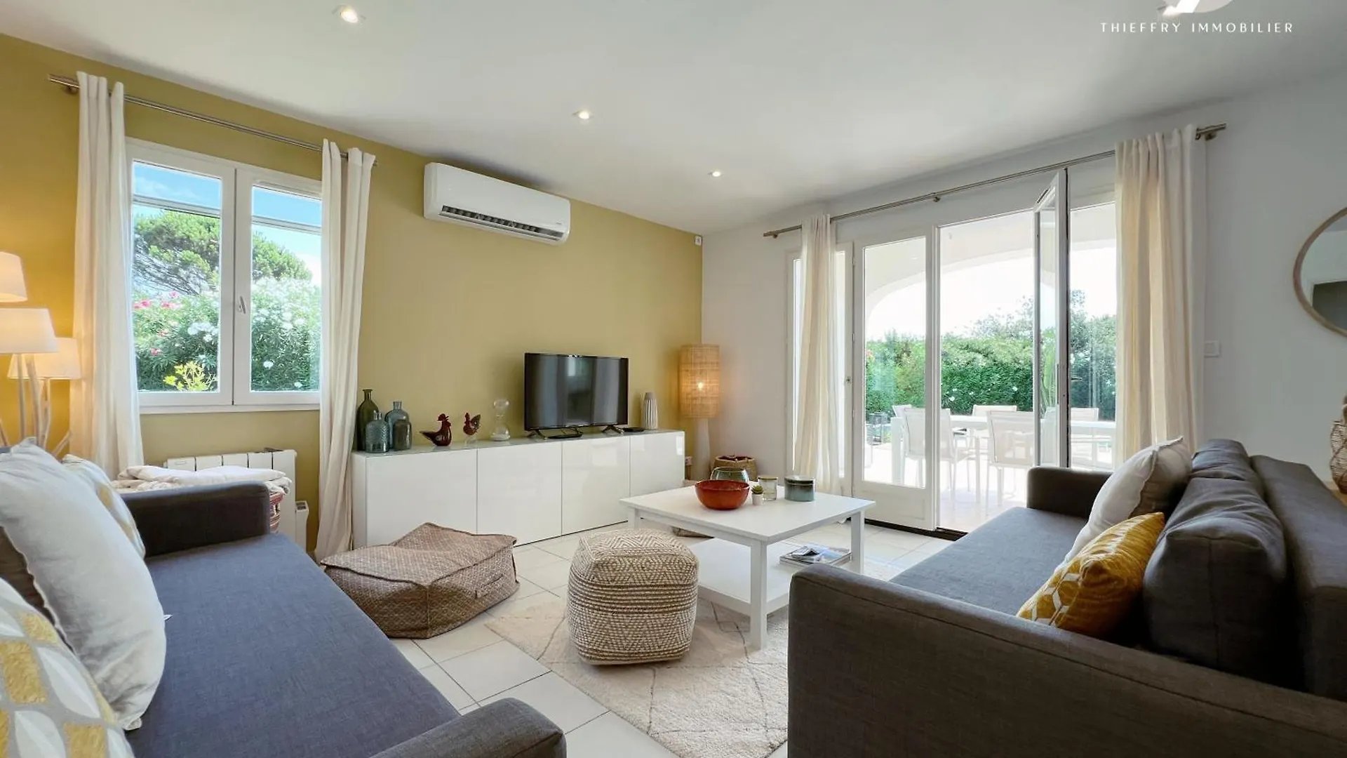 Villa Jade Grimaud 0*,  France